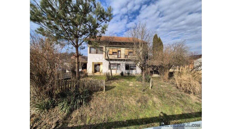 Kuća sa ogromnim potencijalom svega 600m od strogog centra Z - 3