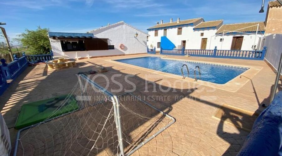 NEW LISTING TO VOSS HOMES - A huge, stunning, approx 490m2..