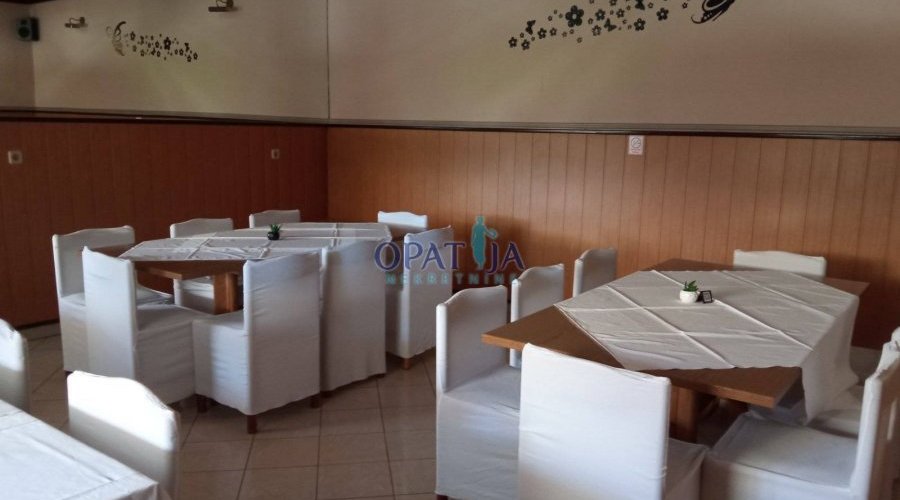 Bedekovčina okolica kuća 250 m2 s poslovnim prostorom i 3.. - 4