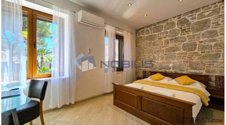 Vis, jedinstvena vila 300 m2 s vrtom i parkingom TOP.. - 7