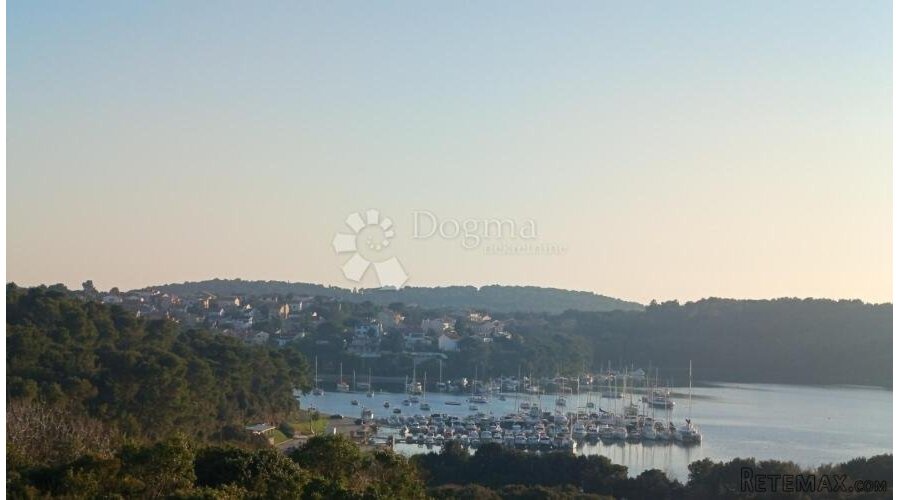 Građevinsko zemljište 664 m2 sa pogledom na more - Vinkuram - 2