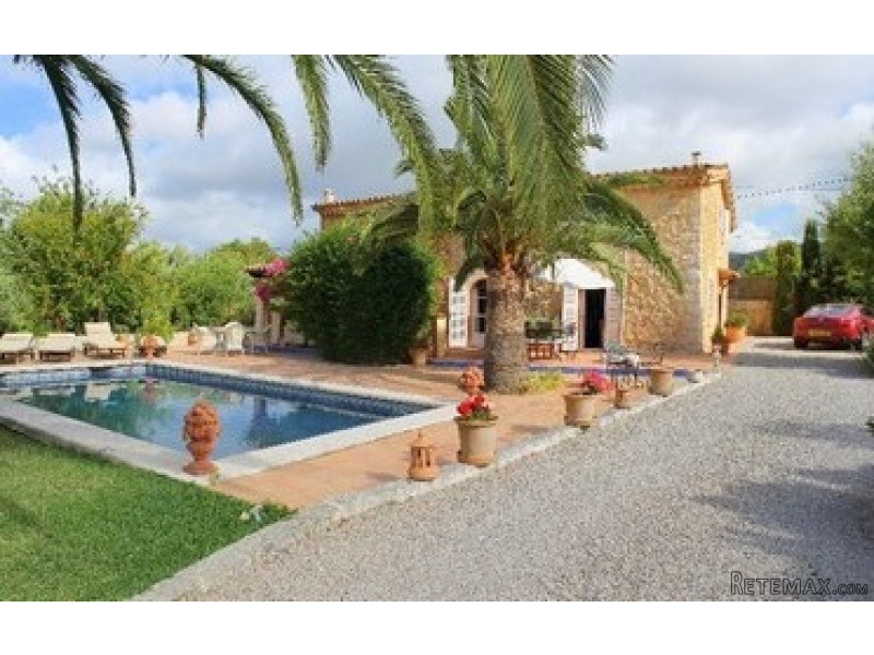 3 bedroom finca for sale in Calvia..
