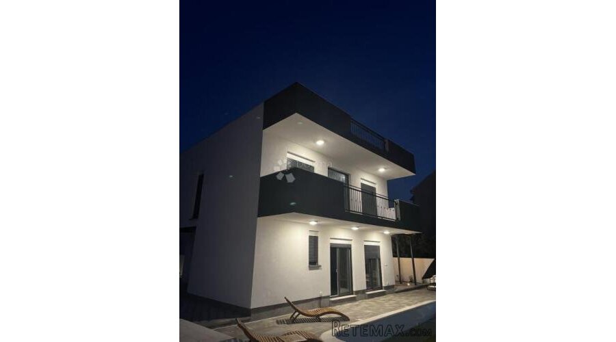 Luksuzna vila Vodice