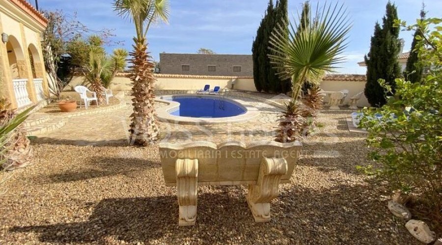 NEW TO VOSS HOMES - A beautifully designed, quality.. - 6