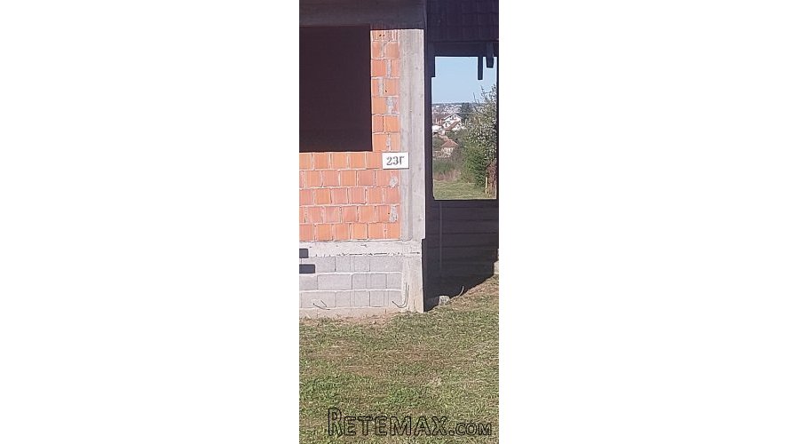 Kuca u Ostruznici na 15ari placa - 12