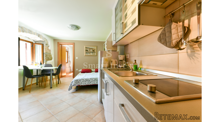 MOŠĆENIČKA DRAGA, dvoetažni stan s dva apartmana, 50 m od mo.. - 2