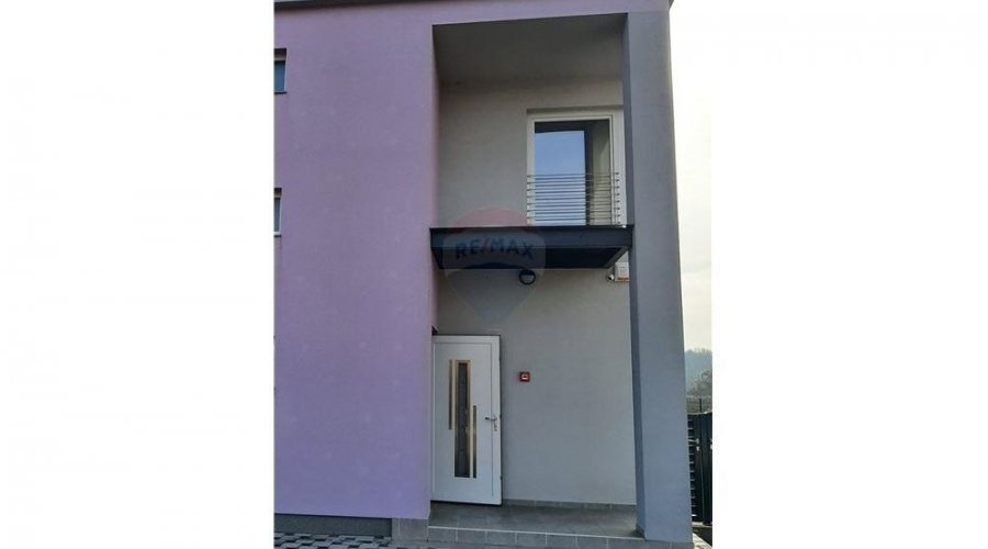 Uredski poslovni prostor u Trnovcu; 182 m2 - 18