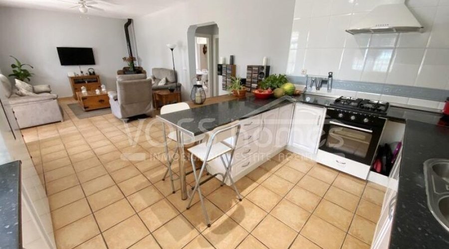 NEW & EXCLUSIVE LISTING TO VOSS HOMES - A spacious 169m2, 2.. - 19