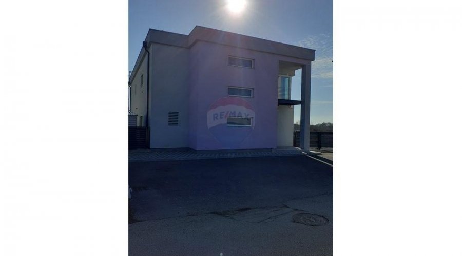 Uredski poslovni prostor u Trnovcu; 182 m2 - 30