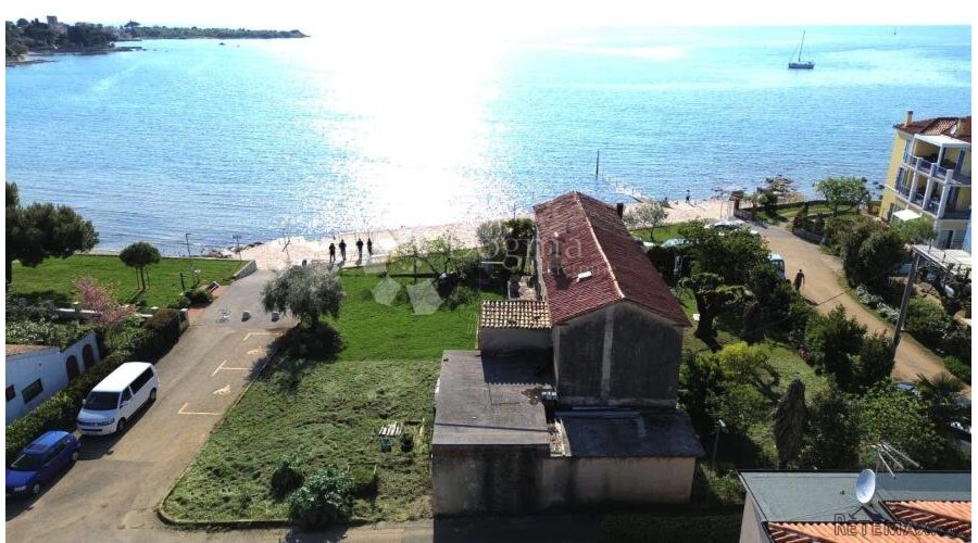 KAMENA KUĆA 30 METARA DO PLAŽE! - 2