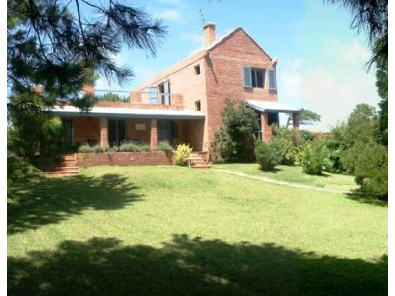 3 Bedroom House - For Rent -..