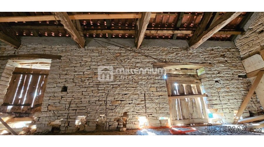 Istra, Oprtalj, 160m2, kamena kuća s velikom okućnicom - 8