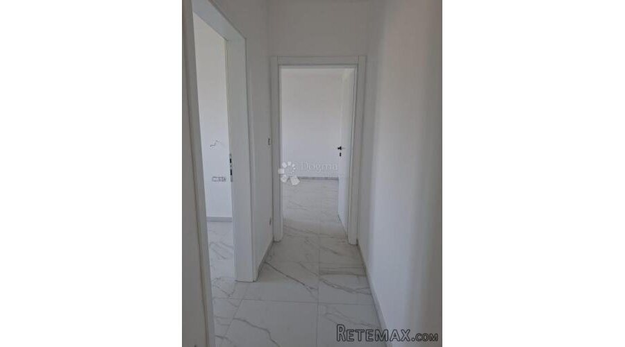 Apartman u kvalitetnoj novogradnji u Barbatu blizu mora - 3