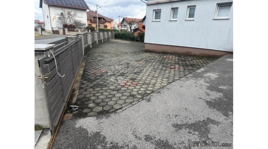 KUĆA S POSLOVNIM PROSTOROM U RESNIKU - 3