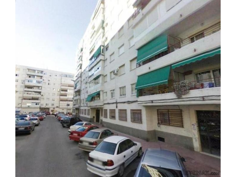 Piso en venta en AlcalA de Henares..