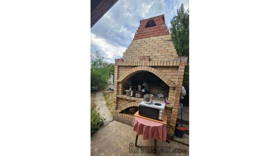 Na prodaju vikend kuca na Banstolu - 3