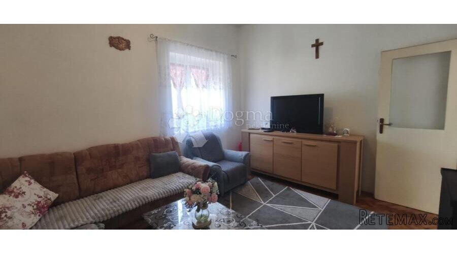 Smilčić, Zadar - Kuća s velikim zemljištem - 3