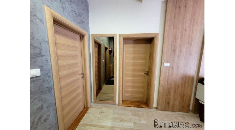 Prodaje se turistički objekat na Zlatiboru - 13