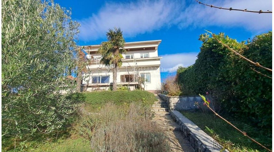 Samostojeća kuća s velikom okućnicom, pogled! - 3