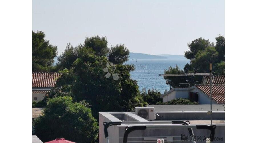 PRILIKA KUĆA JADRIJA S POGLEDOM NA MORE