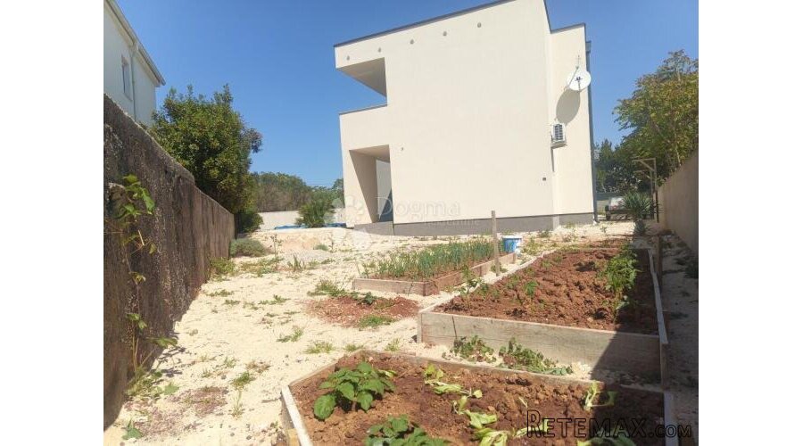 Centar - 214,30m2 - 3