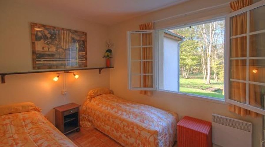 Les Forges (79) - Detached modern property 3bed/2bath with pool.. - 8