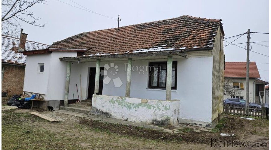 RUGVICA, KUĆA SA VELIKIM ZEMLJIŠTEM