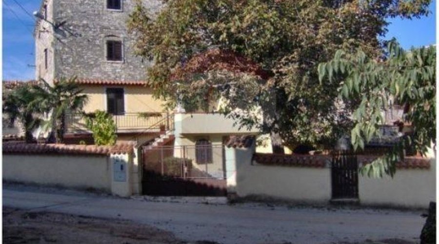 Autohtono seosko imanje sa tenis terenom - 5