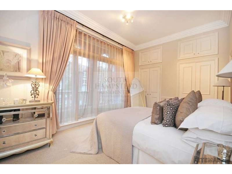 2 Hampstead Heights - 2