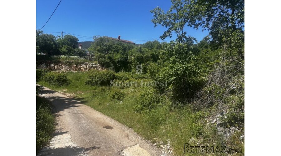 MOŠĆENICE - OKOLICA, zemljište s građevinskom dozvolom!