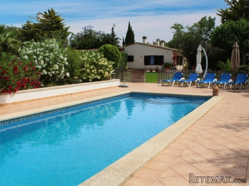 Charming Country House With Guest House