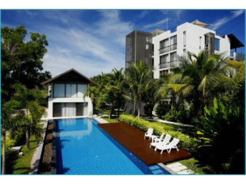 Casuarina Shores - 2-Bedroom Penthouse..