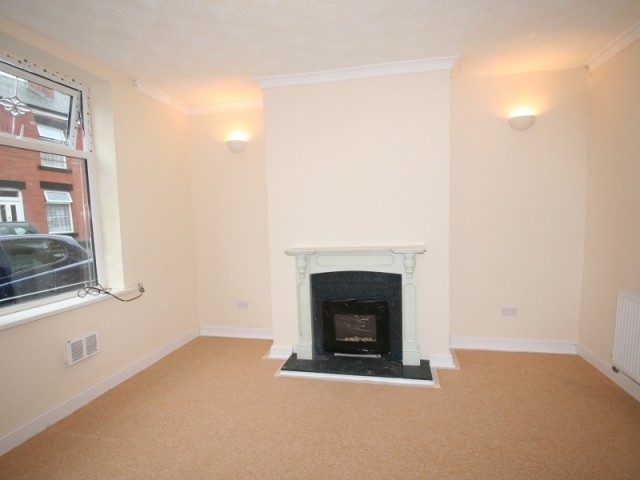 *** Fully Modernised 2 Bed Terrace..