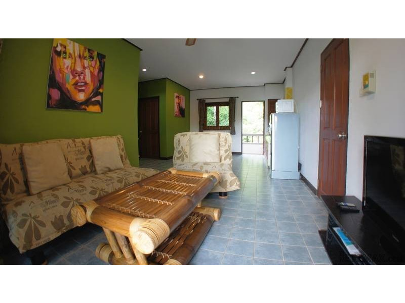 2 BEDROOM APARTMENT MISS GREEN