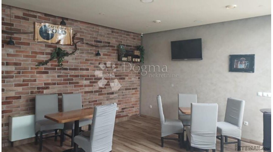 Nova Gradiška pizzeria i caffe bar u radu