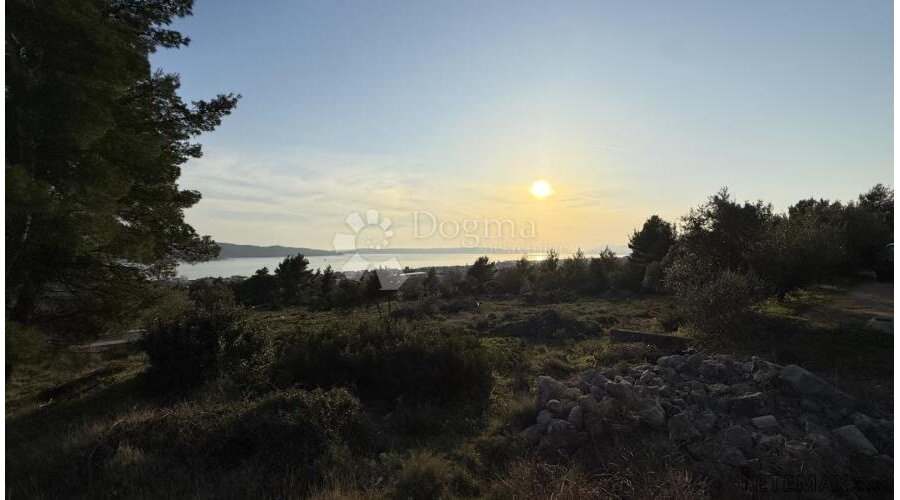 Građevinsko zemljište Kaštel Sućurac – pogled na more, M1 zo - 3