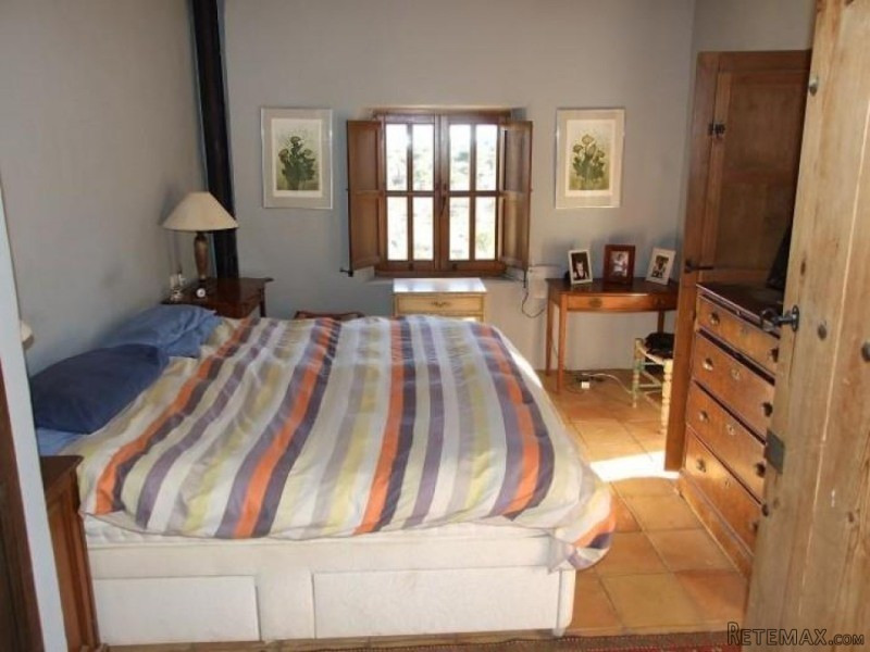 4 Bedrooms - Finca - Alicante - For Sale