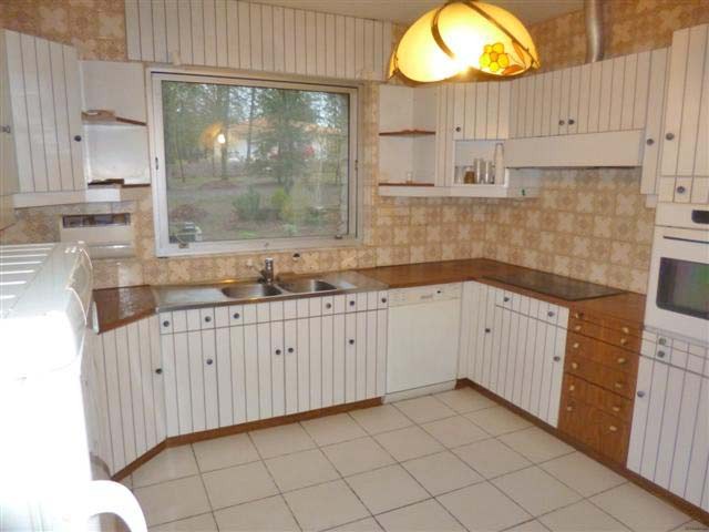 House Of The 70ies With Basement And.. - 2
