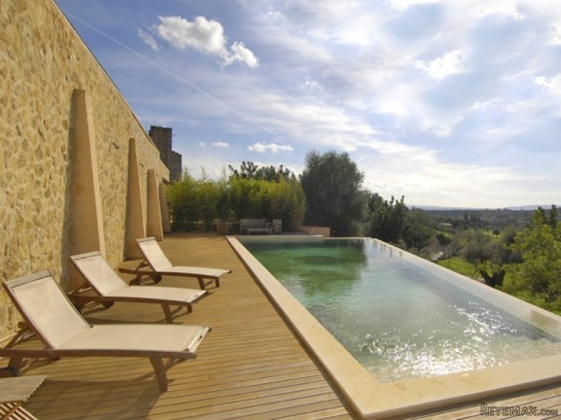 Lovely Country House In Excellent..
