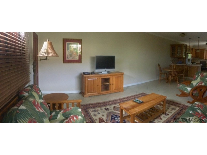 Townhouse For Rent - 2