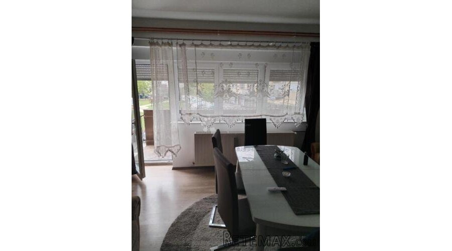 Kompletno namješten stan u centru Đurđenovca + balkon - 2