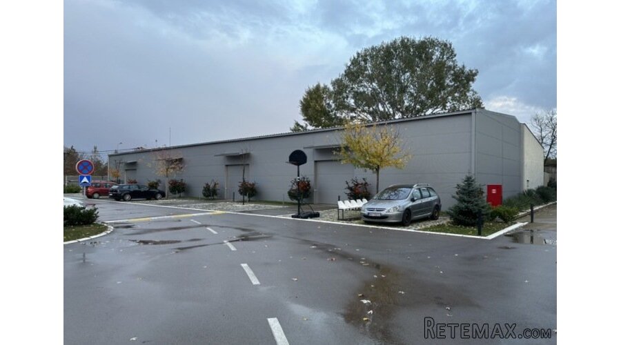 Izdajem magacin u Rakovici od 180m2 i 210m2