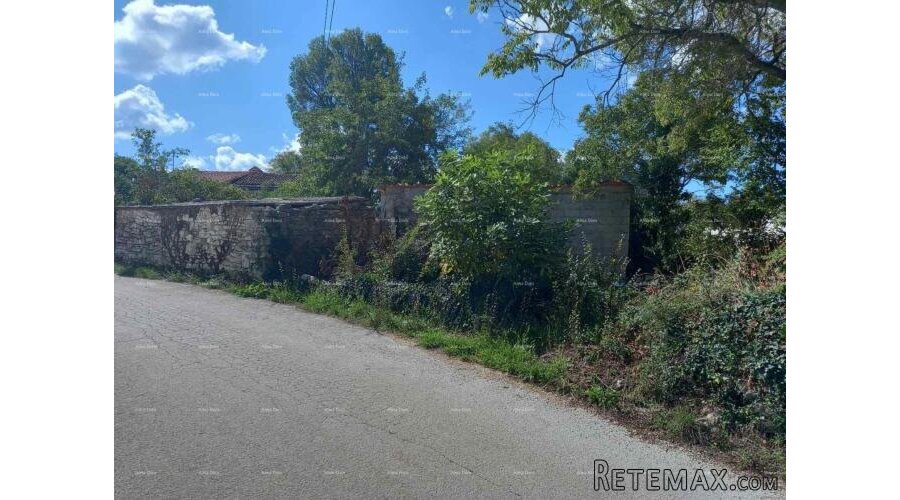 Građevinsko zemljište 490 m2. Blizina Juršića. - 2