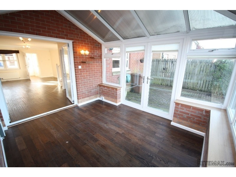 3 Bedrooms - Detached - For Rent - 2