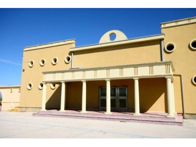 Commercial Property For Sale: Privlaka..