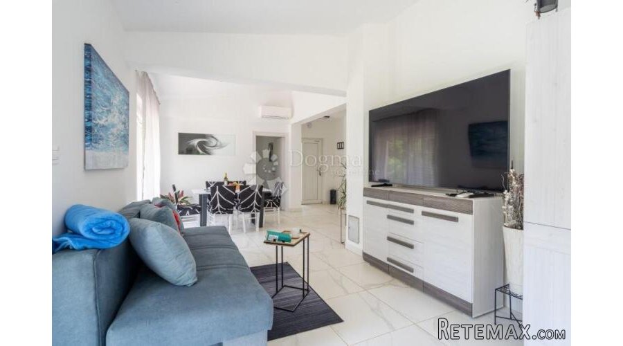 Prizemnica s jacuzzijem u Istri - 110 m², mirna lokacija Bar