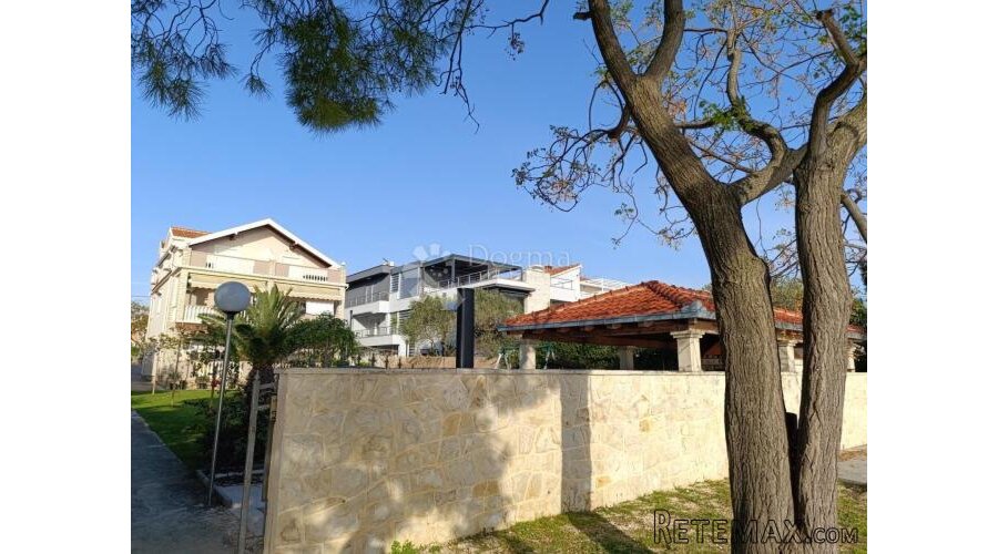 BIBINJE - APARTMANSKA KUĆA PRVI RED DO MORA - 2