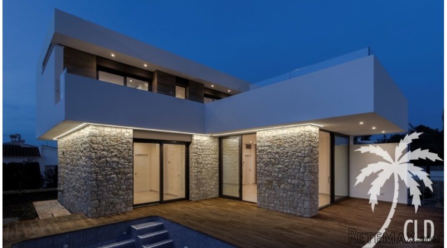 This modern villa project is ideally located within a short.. - 2