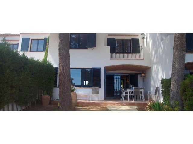 CALA NOSTRA ROBERTS - HUTG-016864.. - 2