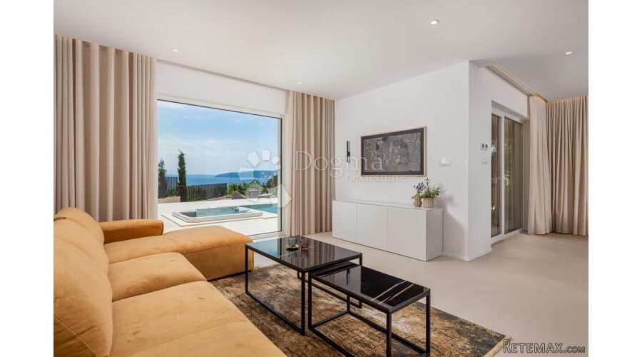 Mošćenička Draga Villa uz more
